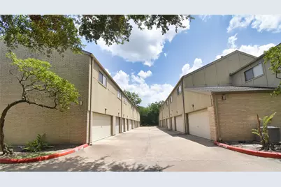 10811 Richmond Avenue #76, Houston, TX 77042 - Photo 25