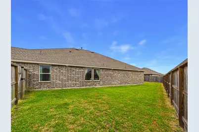 4323 Banfield Hills Lane, Baytown, TX 77521 - Photo 39