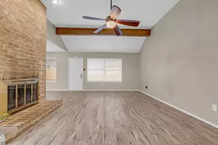 11827 Brook Meadows Ln, Meadows Place, TX 77477 - Photo 3