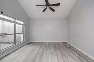 5710 Easthampton Dr, Houston, TX 77039 - Photo 19