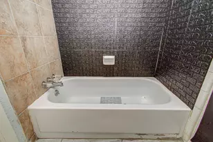 5710 Easthampton Dr, Houston, TX 77039 - Photo 23
