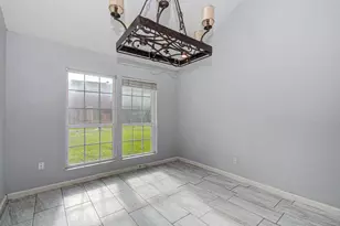 5710 Easthampton Dr, Houston, TX 77039 - Photo 7