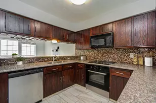 5710 Easthampton Dr, Houston, TX 77039 - Photo 13