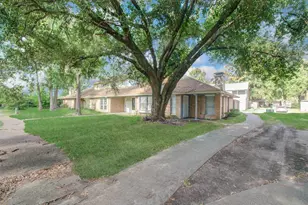 5710 Easthampton Dr, Houston, TX 77039 - Photo 5