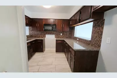 5710 Easthampton Drive #C, Houston, TX 77039 - Photo 3