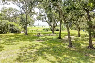 1720 Flintlock Ct, Angleton, TX 77515 - Photo 41