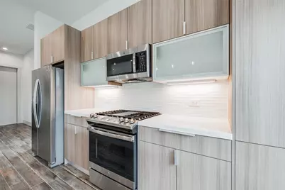4402 Santorini Lane, Houston, TX 77045 - Photo 9