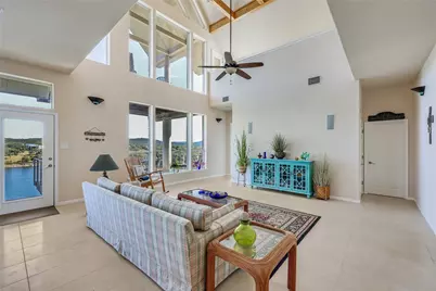4846 Travis Oaks Drive, Marble Falls, TX 78654 - Photo 17