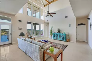 4846 Travis Oaks Dr, Marble Falls, TX 78654 - Photo 17
