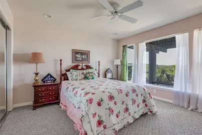 4846 Travis Oaks Drive, Marble Falls, TX 78654 - Photo 39