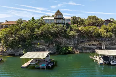 4846 Travis Oaks Drive, Marble Falls, TX 78654 - Photo 5