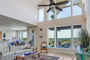 4846 Travis Oaks Dr, Marble Falls, TX 78654 - Photo 11