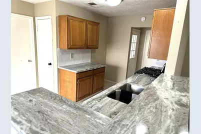 1735 Jo Ann Lane, Sugar Land, TX 77498 - Photo 5