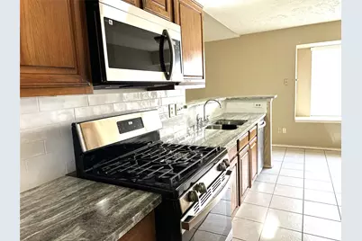 1735 Jo Ann Lane, Sugar Land, TX 77498 - Photo 3