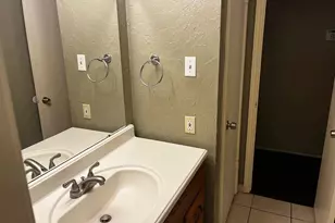 1735 Jo Ann Ln, Sugar Land, TX 77498 - Photo 13