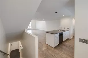 807 Robin St, Houston, TX 77019 - Photo 3