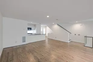 807 Robin St, Houston, TX 77019 - Photo 23