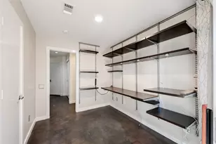 807 Robin St, Houston, TX 77019 - Photo 11