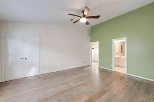 807 Robin St, Houston, TX 77019 - Photo 25