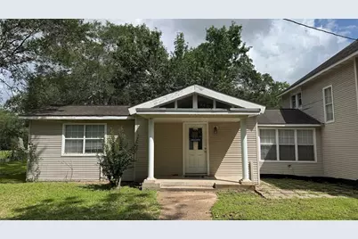 411 Church Street, El Campo, TX 77437 - Photo 3