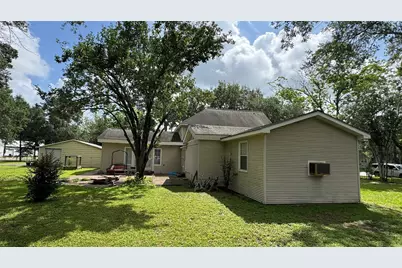 411 Church Street, El Campo, TX 77437 - Photo 5