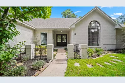 18 Windsor Drive, Conroe, TX 77304 - Photo 1
