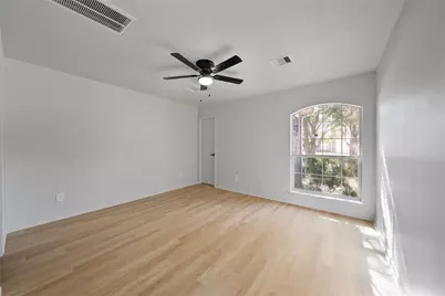 5203 Panay Park Drive, Houston, TX 77048 - Photo 13