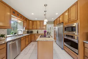 3011 Sea Pines Pl, League City, TX 77573 - Photo 13