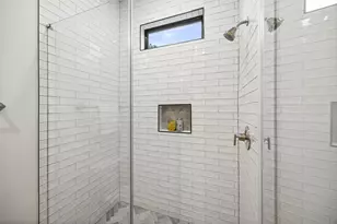 14111 Cindywood Cir, Houston, TX 77079 - Photo 29