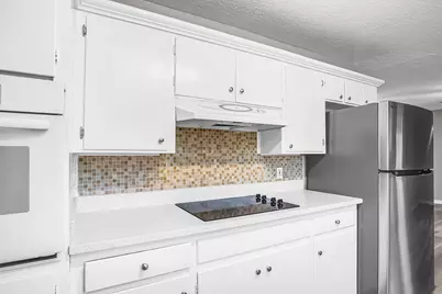 3210 Valley Brook Drive, La Porte, TX 77571 - Photo 9