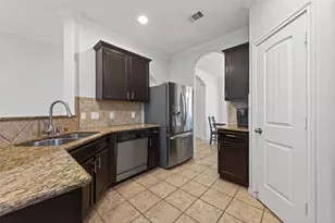 1712 Balsam Spruce Cir, Conroe, TX 77301 - Photo 13