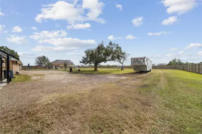 4410 County Road 63, Rosharon, TX 77583 - Photo 25