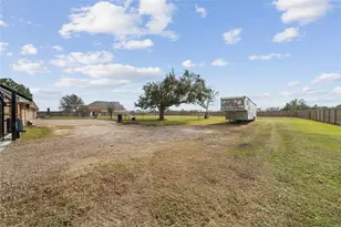 4410 County Rd 63, Rosharon, TX 77583 - Photo 25