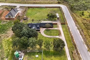 4410 County Rd 63, Rosharon, TX 77583 - Photo 33