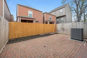 5228 Larkin St, Houston, TX 77007 - Photo 27