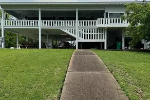 2208 Elton St, Baytown, TX 77520 - Photo 37