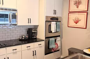 1901 Post Oak Blvd, Houston, TX 77056 - Photo 3