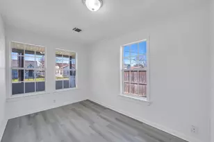 214 N Hagerman St, Houston, TX 77011 - Photo 7