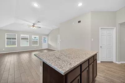 11643 Colossal Oak Drive, Houston, TX 77066 - Photo 21