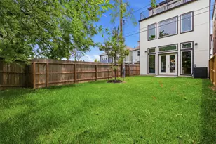 1525 Caywood Ln, Houston, TX 77055 - Photo 3