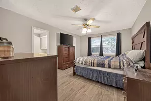 21719 Meadowhill Dr, Spring, TX 77388 - Photo 33