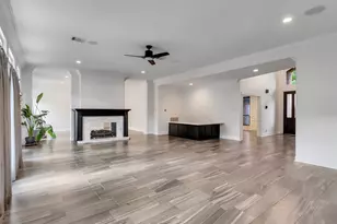 15906 Redwood Pl Dr, Houston, TX 77079 - Photo 13