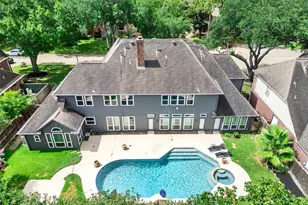 15906 Redwood Pl Dr, Houston, TX 77079 - Photo 41