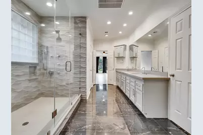 15906 Redwood Place Drive, Houston, TX 77079 - Photo 25