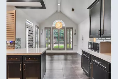 15906 Redwood Place Drive, Houston, TX 77079 - Photo 19