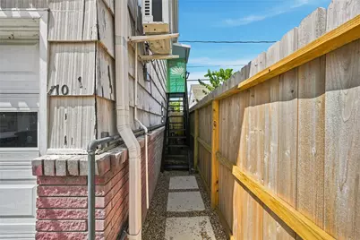 1107 Fugate Street #1/2, Houston, TX 77009 - Photo 3