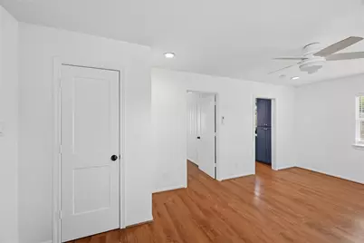 1107 Fugate Street #1/2, Houston, TX 77009 - Photo 5