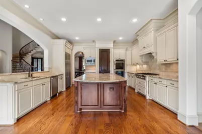 3775 Drake Street, Houston, TX 77005 - Photo 9