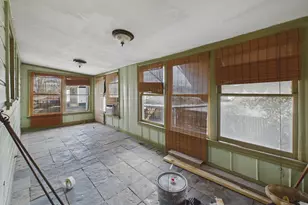 1334 W 21st St, Houston, TX 77008 - Photo 11