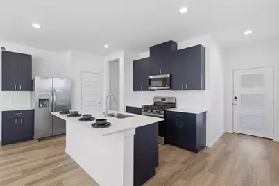 7720 Inwood Grove Lane, Houston, TX 77088 - Photo 1